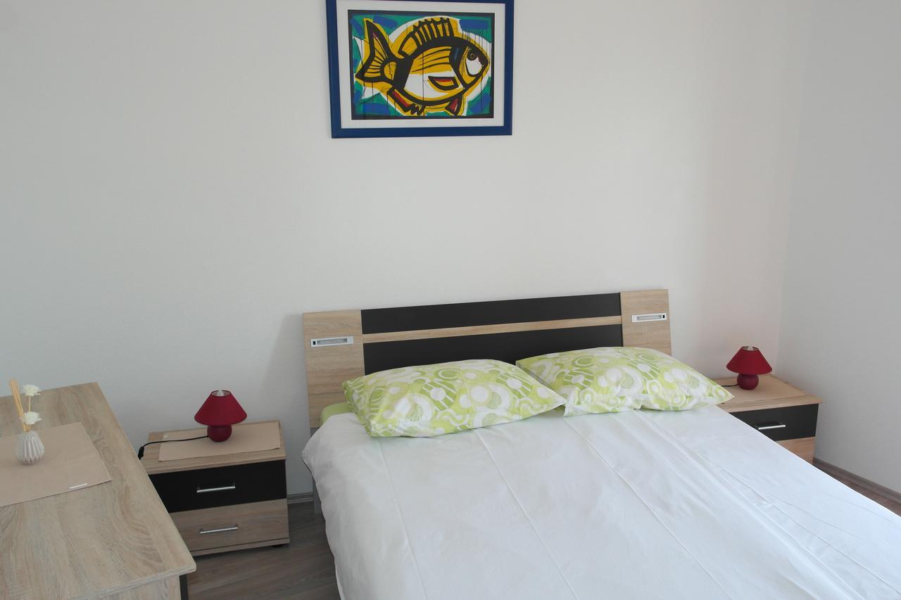 Apartments Racic 볼 외부 사진